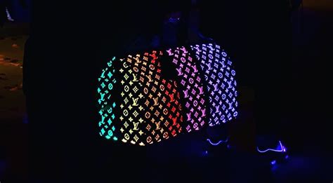 GET LIT: LOUIS VUITTON’S GLOW